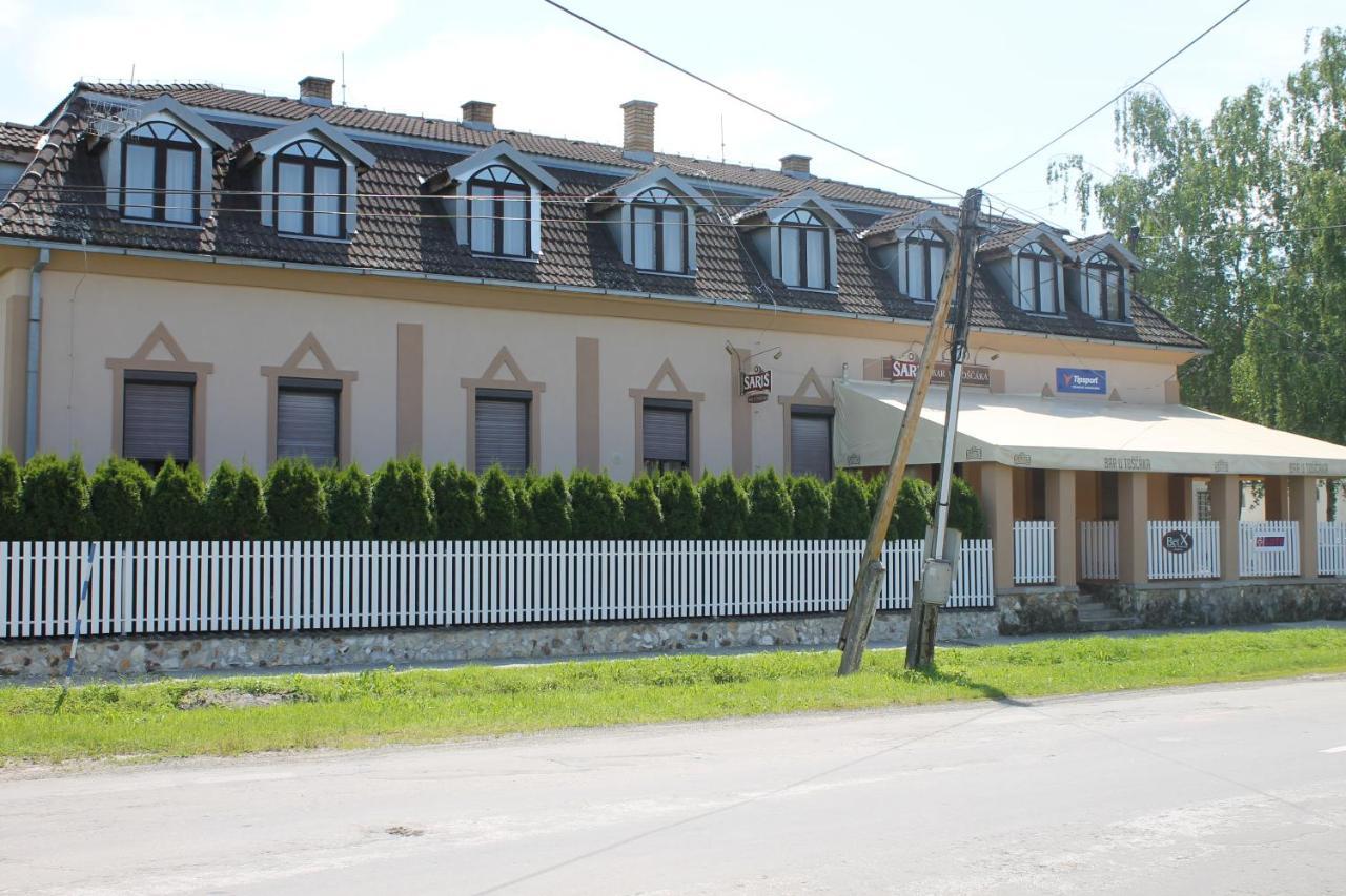 Ubytovanie Toscana Vysne Revistia Exterior photo